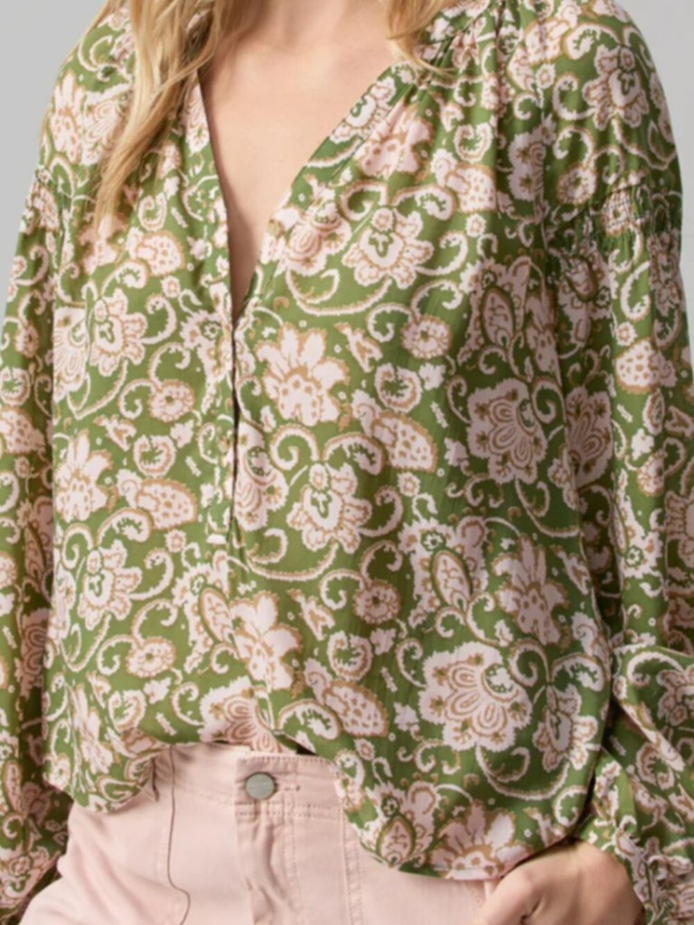 Sanctuary Sunday’s Best Floral Pullover Top V‑Neck Partial Button Size M